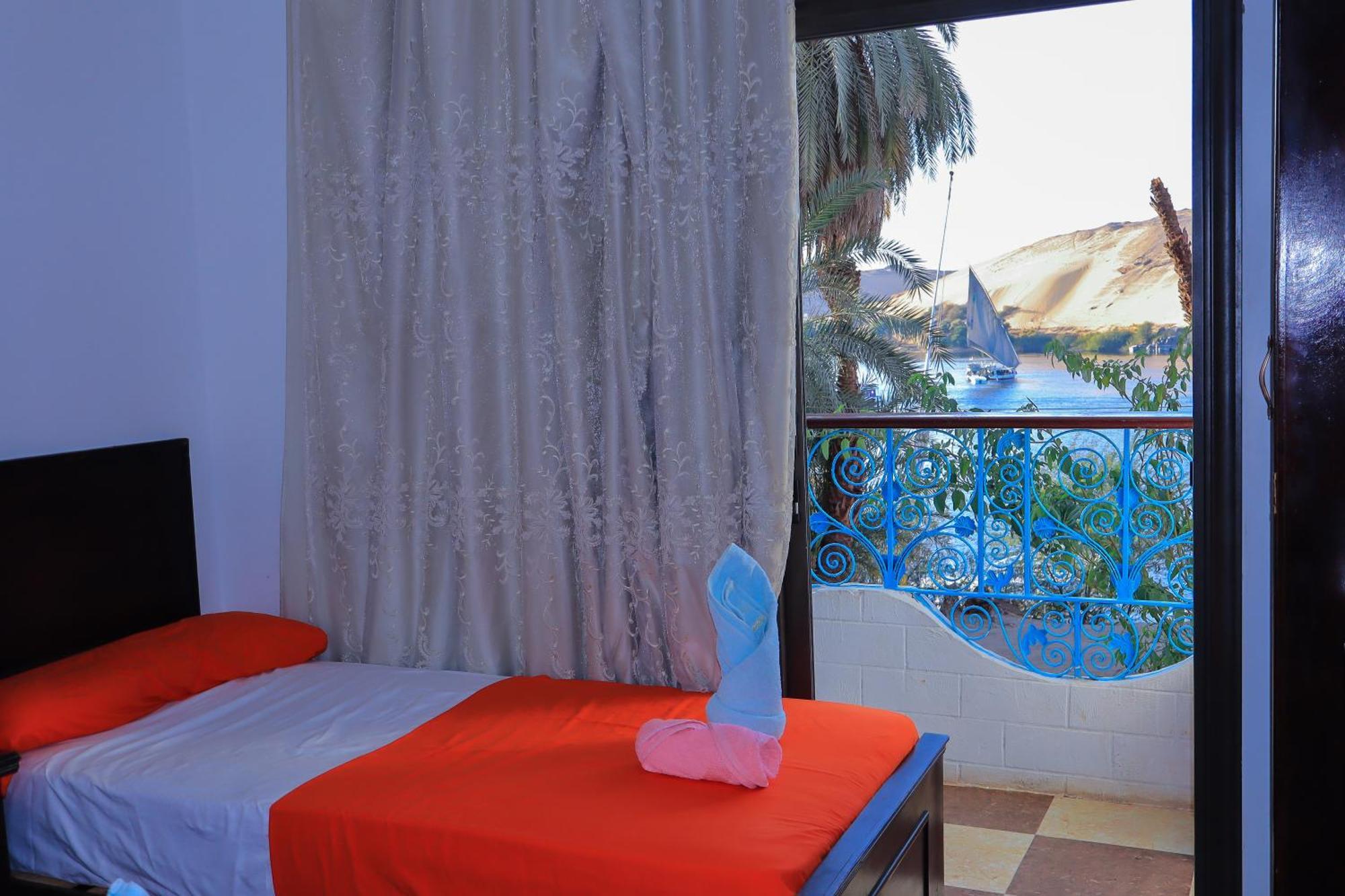 Отель Bayt Zaina - Nubian Hospitality House Асуан Экстерьер фото